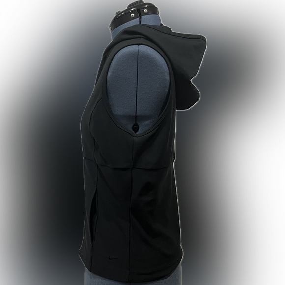 Nike Jackets & Blazers - Nike black stretch knit sleeveless hooded vest.